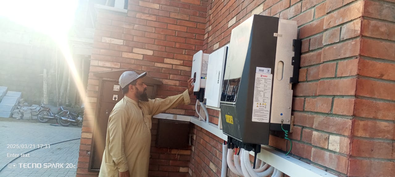 Solar Panel Installation โ DHA Karachi